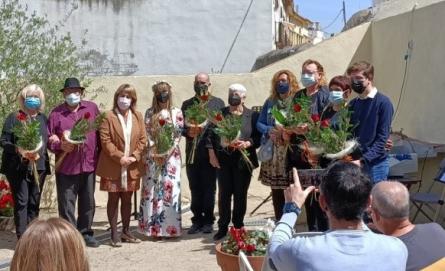 240421 La llegenda de Sant Jordi XXI als safareigs.jpg