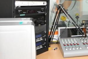 Radio estudis