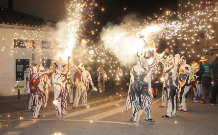 correfoc festa petita 2019_diables Cubelles.jpg