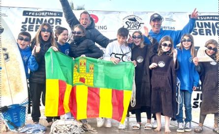 CUBELLES SURF CLUB A LA PRIMERA PROVA DEL CIRCUIT SURFING KIDS  febrer 22.jpg