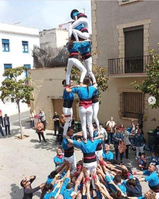 Els Castellers del Foix Sant Jordi abril de 2023.jpg