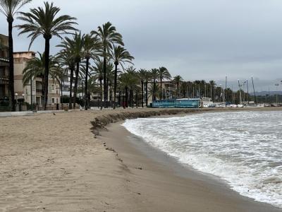 TEMPORAL MAR ONADES PASSEIG 131124 (2).JPG